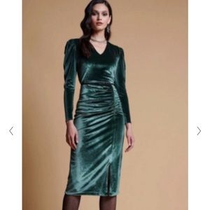 Rachel parcel size small velvet green dress